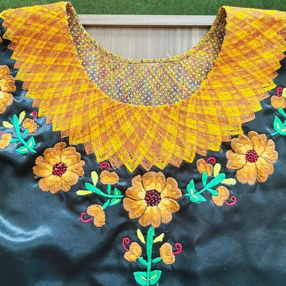 Vintage Sz L Handmade Floral Embroidered Black Satin Blouse